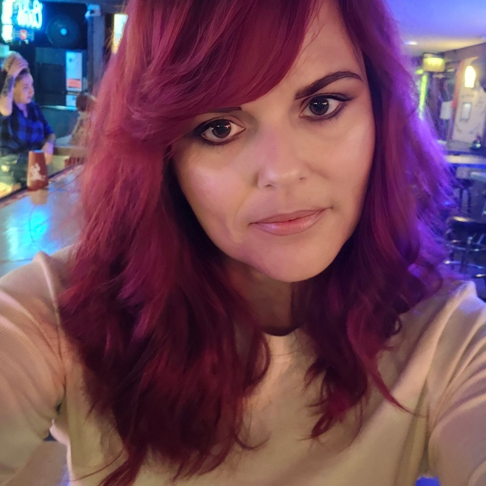 Meet your Posher, Julia